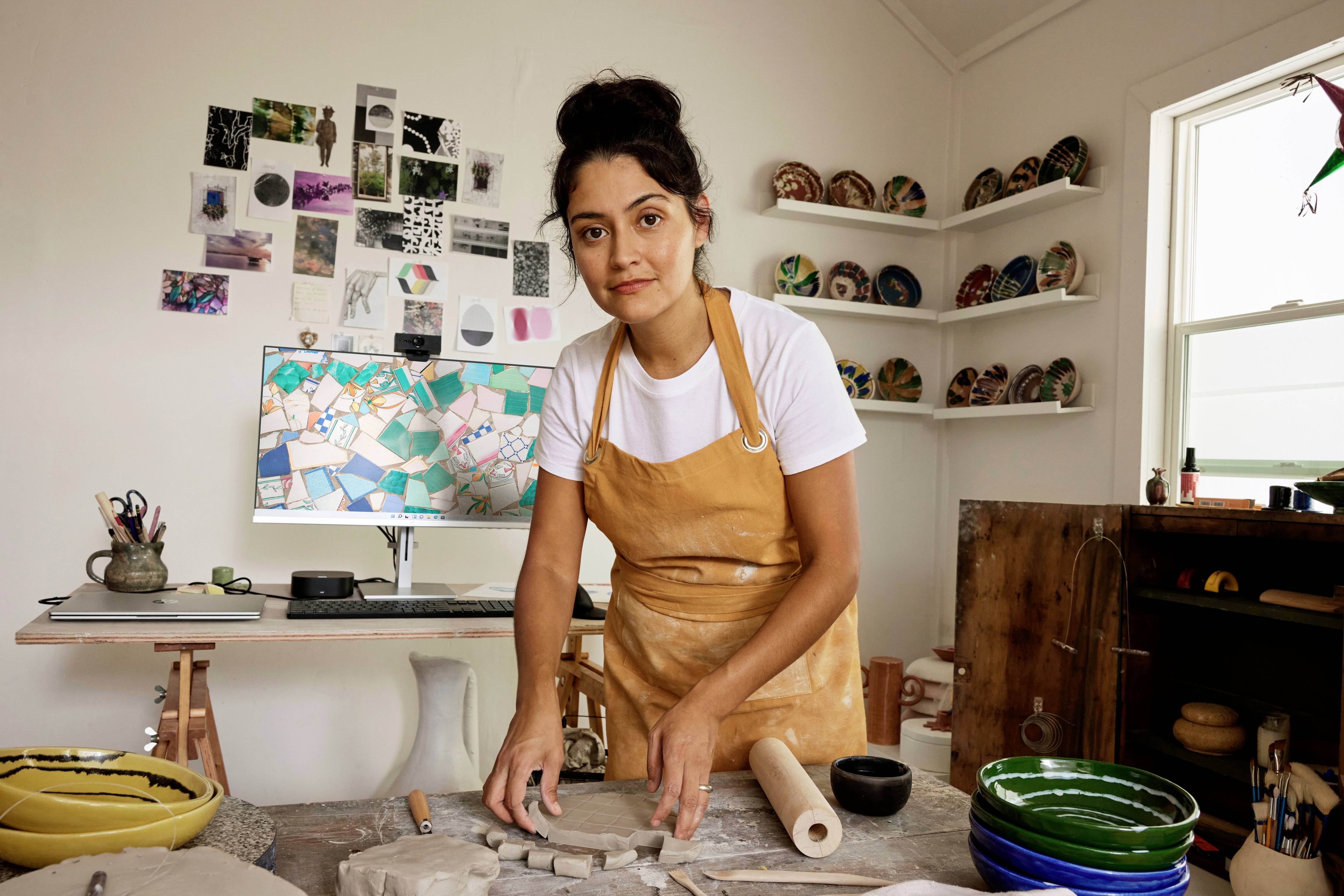 HP 620 Full HD-Webcam 1920 x 1080 Pixel Mikrofon, Klemm-Halterung, Integrierte Abdeckblende