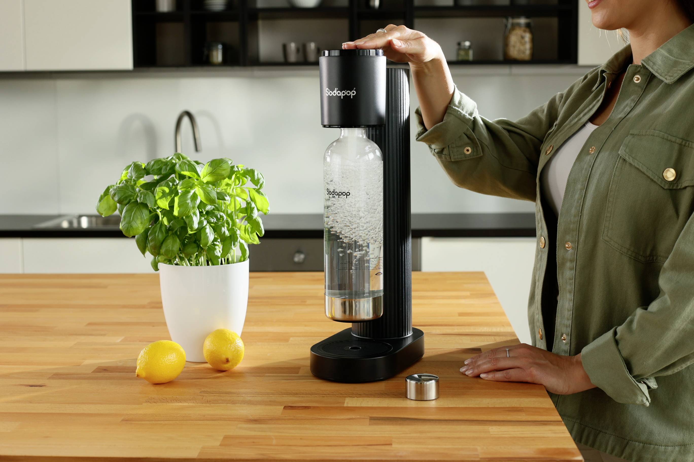 Sodapop Wassersprudler Cooper Schwarz inkl. 1 PET-Flasche