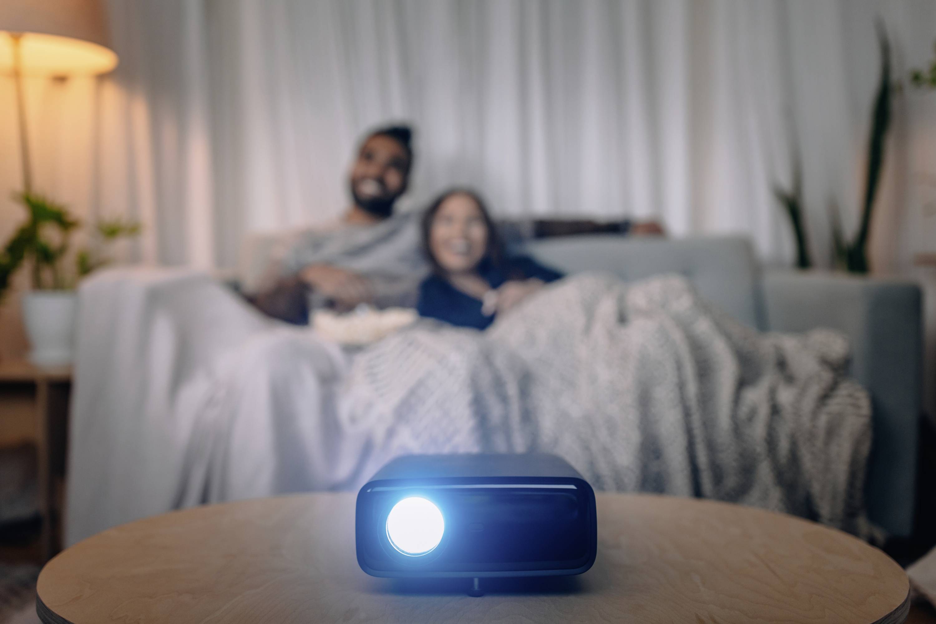 Philips Beamer NeoPix 330 LCD 250 lm 1920 x 1080 Full HD Full HD, Integrierter Lautsprecher, mit Fernbedienung