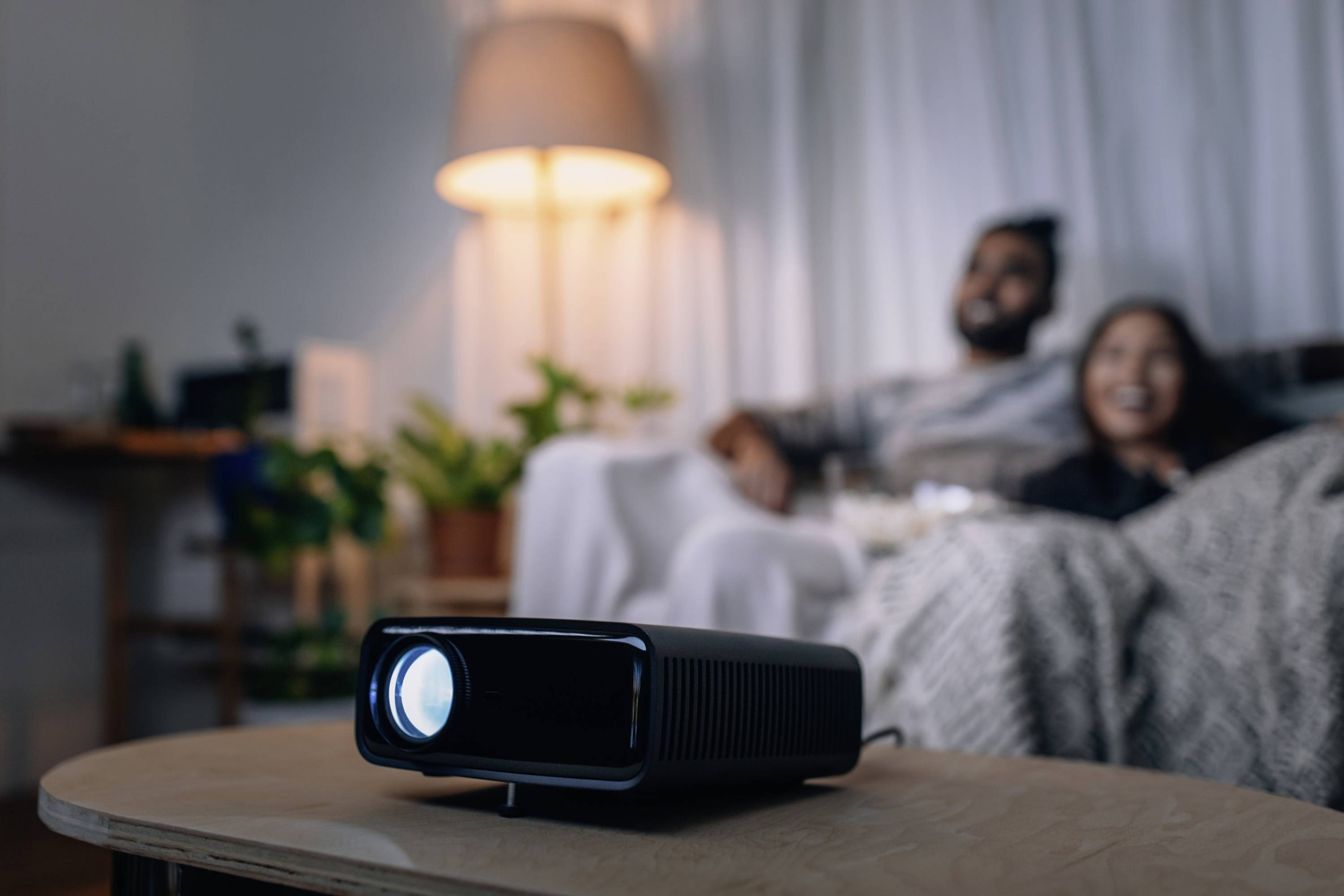 Philips Beamer NeoPix 330 LCD 250 lm 1920 x 1080 Full HD Full HD, Integrierter Lautsprecher, mit Fernbedienung