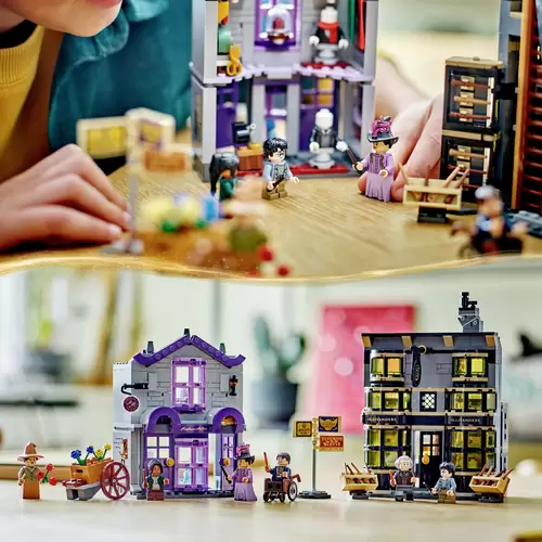 76439 LEGO® HARRY POTTER™ Ollivanders™ & Madam Malkins Anzüge 76439 LEGO® HARRY POTTER™ Ollivanders™ & Madam Malkins Anzüge