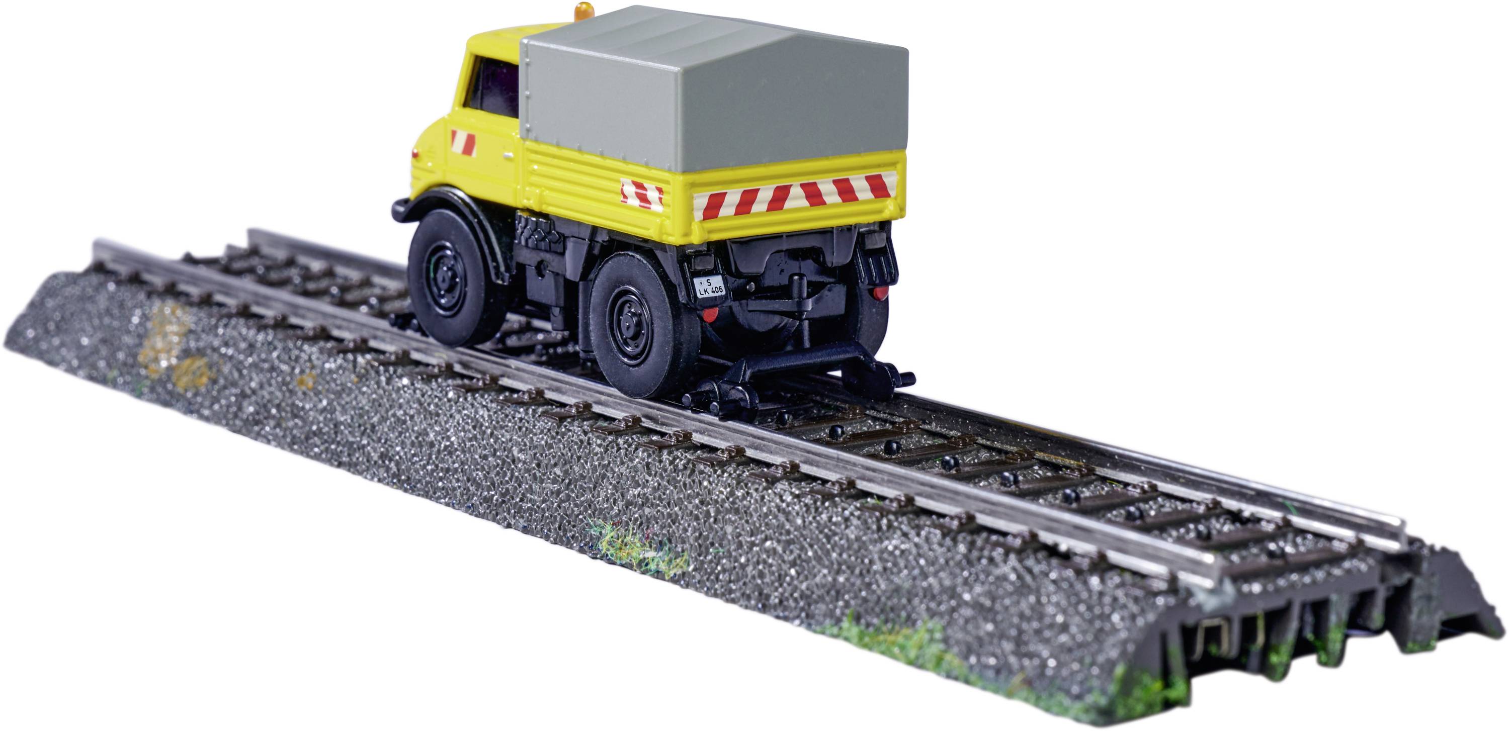 Carson Modellsport 500504146 MB Unimog U406 Zweiwegefahrzeug 1:87 RC Modell-LKW Elektro Straßenmodell inkl. Akku, Ladegerät und