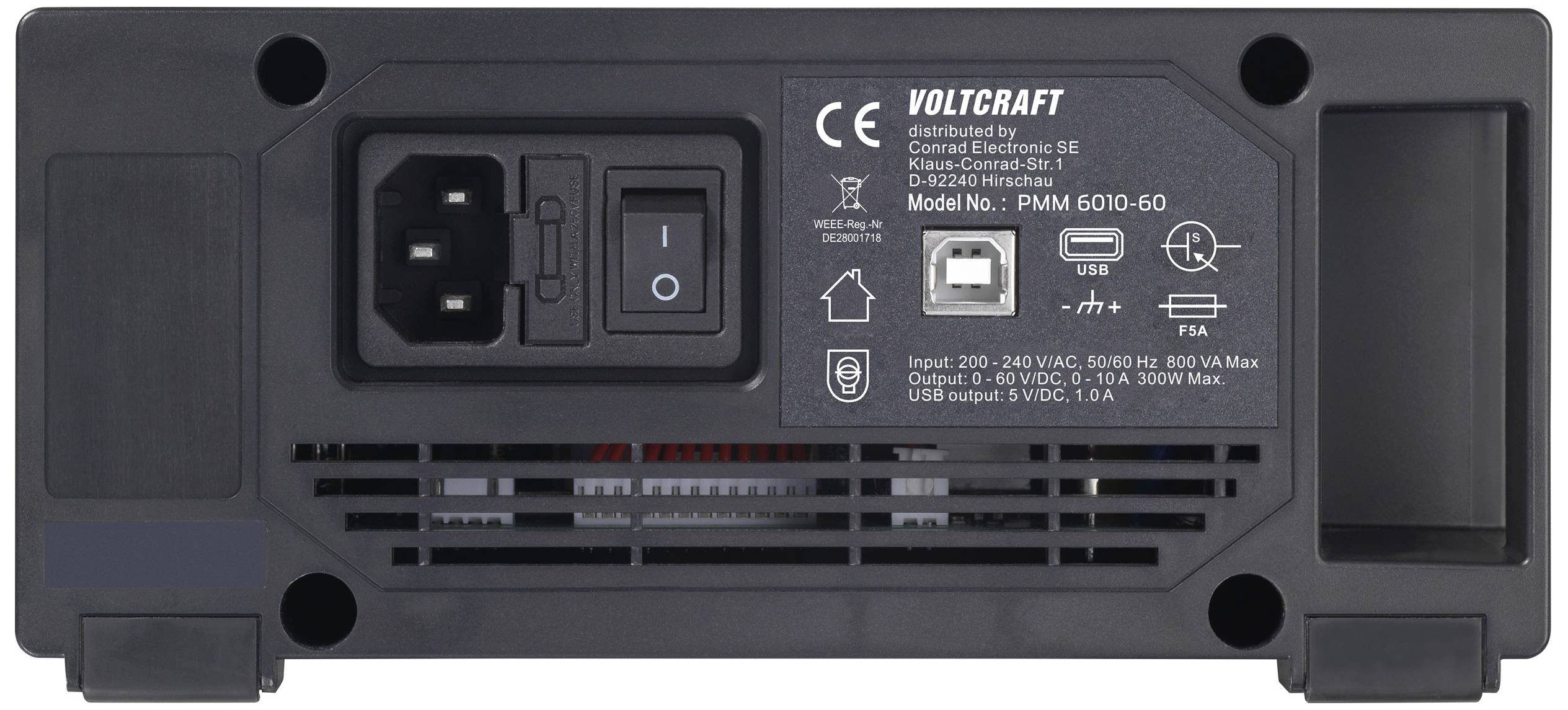 Rückseite eines schwarzen Voltcraft Netzteils mit Anschlüssen und USB-Port. Beschriftungen für technischen Daten und Modelle erkennbar.