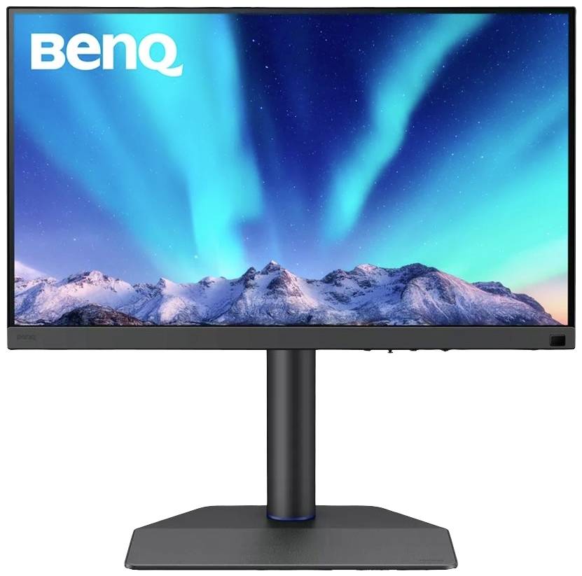 Ein Computerbildschirm zeigt ein farbenfrohes Polarlicht über schneebedeckten Bergen. Oben links ist das 'BenQ'-Logo zu sehen.