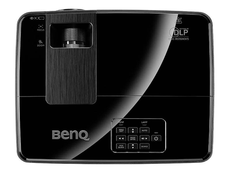 Schwarzer Beamer von BenQ mit Bedienelementen und Logo sichtbar auf der Oberseite.