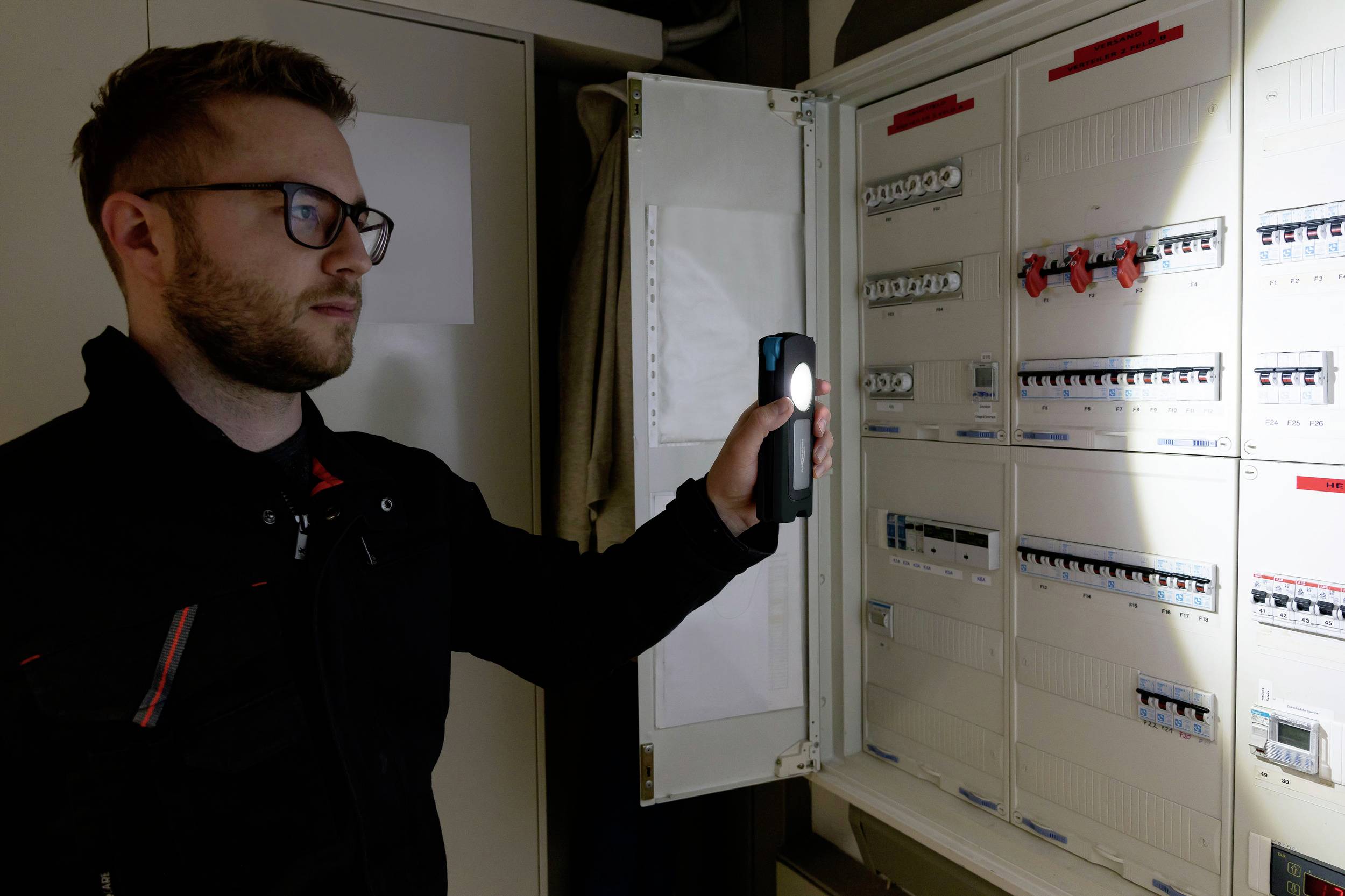 ANSMANN LED Akku-Arbeitsleuchte WL1500R Pocket Flex