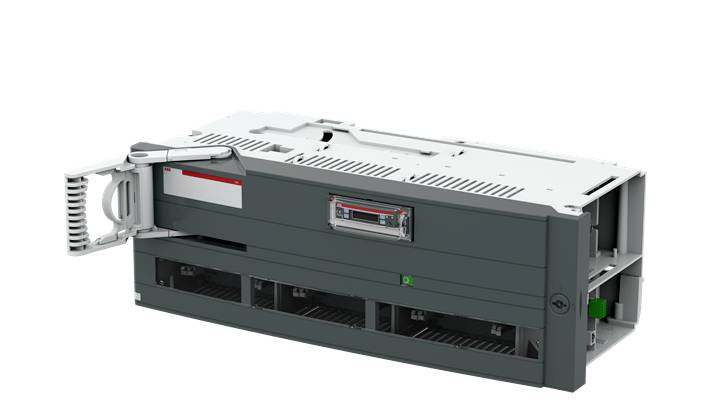 3HE-Einschub mit Griff und mehreren Steckplätzen für elektronische Komponenten, geeignet für modulare Systeme.