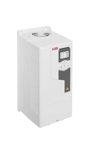 Ein weißer Frequenzumrichter von ABB mit schwarzem Bedienfeld und gelbem Warnsymbol. Wird zur Steuerung von Motoren verwendet.