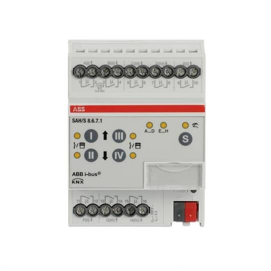 Ein Schaltermodul mit mehreren Anschlüssen und Tasten zur Steuerung elektrischer Systeme, markiert mit 'ABB i-bus KNX'.