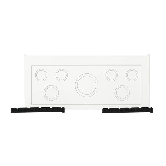 Ein weißes rechteckiges Bedienfeld mit mehreren runden Auslassungen; zwei schwarze Leisten sind darunter befestigt.