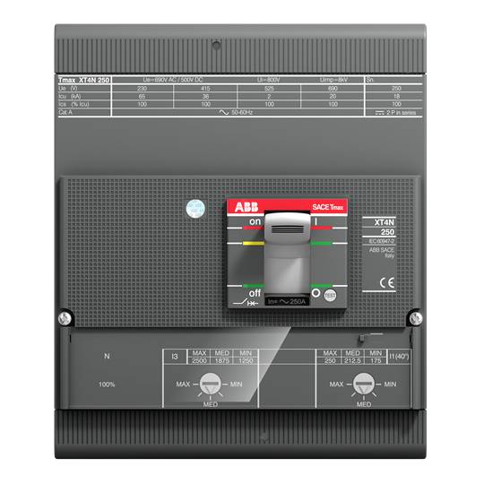 Ein Leistungsschalter mit der Aufschrift 'ABB SACE Tmax XT4N 250'. Zeigt Schalterpositionen 'on' und 'off'.