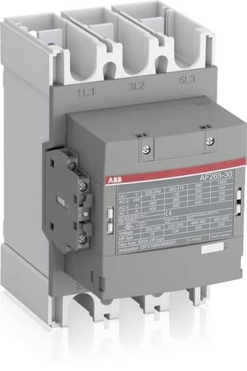 Ein elektrischer Leistungsschalter mit Modellnummer und technischen Spezifikationen auf der Vorderseite. Markenname sichtbar oben.