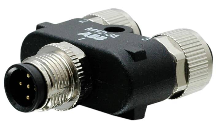 Ein schwarzer M12-T-Stück-Adapter mit drei Anschlüssen für industrielle Verkabelung. Er verfügt über eine zentrale und zwei seitliche Metallverschraubungen.