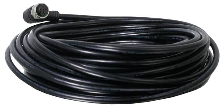 Schwarzes, langes Kabel mit rundem Anschluss am Ende, aufgerollt. Geeignet für elektrische Verbindungen oder Gerätenutzung.