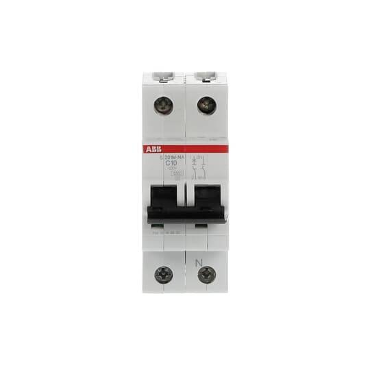 Ein zweipoliger Schutzschalter mit der Aufschrift 'ABB' und 'C10'. Dient zum Schutz elektrischer Kreisläufe vor Überlastung.
