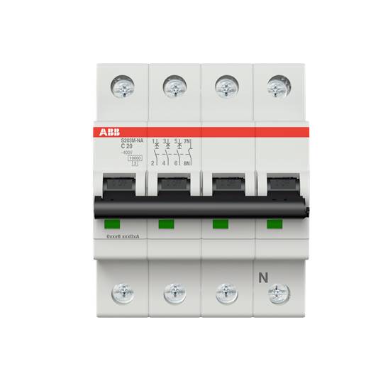 Ein weißer elektrische Sicherungsautomat mit vier Schaltern, schwarzen Hebeln und rotem Logo oben links.