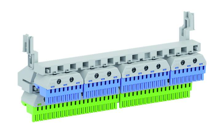 Graues elektrisches Anschlussmodul mit blauen und grünen Steckerleisten, montiert in einem Halter.