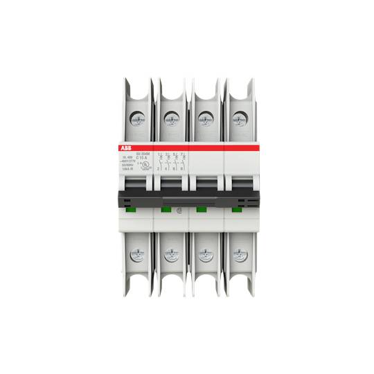 Ein vierpoliger Schutzschalter von ABB, Modell E250. Geeignet für industrielle oder kommerzielle elektrische Installationen.