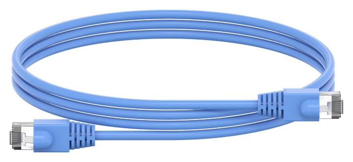 Ein blaues Netzwerkkabel mit zwei RJ45-Steckern, geeignet für Internetverbindungen.