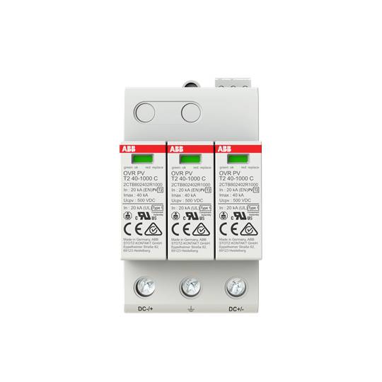 Ein dreipoliger Überspannungsschutz für Photovoltaikanlagen, mit technischen Spezifikationen auf der Vorderseite, von der Marke ABB.