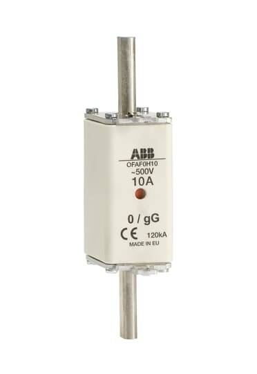 Industriesicherung von ABB, Modell OAF00H10, für 10A und 500V. Aufschrift 'CE 120kA' und 'Made in EU'.