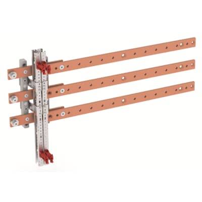 Dreipoliger Sammelschienensystem-Halter mit roten Klemmen, zur Befestigung an elektrischen Schaltanlagen oder Verteilerkästen.