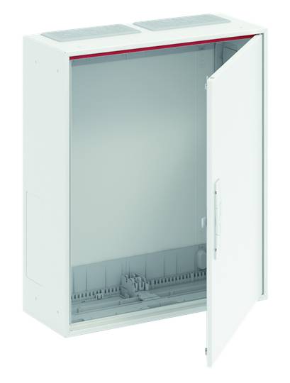 Ein leerer, weißer Schrank mit einer offenen Tür. Innen sind Steckplätze für Kabel oder Geräte sichtbar. Der Schrank steht aufrecht.