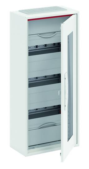 Ein weißer Schaltschrankschrank mit mehreren leeren Einbauebenen. Die Glastür ist leicht geöffnet, um das Innere zu zeigen.