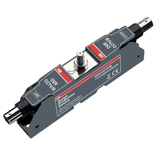 Ein elektronisches Schutzgerät von ABB für CCTV-Anwendungen mit BNC-Anschlüssen an beiden Enden.