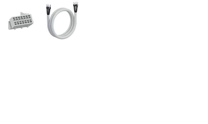 Kabel und Stecker: Ein weißes Rundkabel mit schwarzem Steckkopf und ein separater rechteckiger Stecker mit mehreren Anschlüssen.