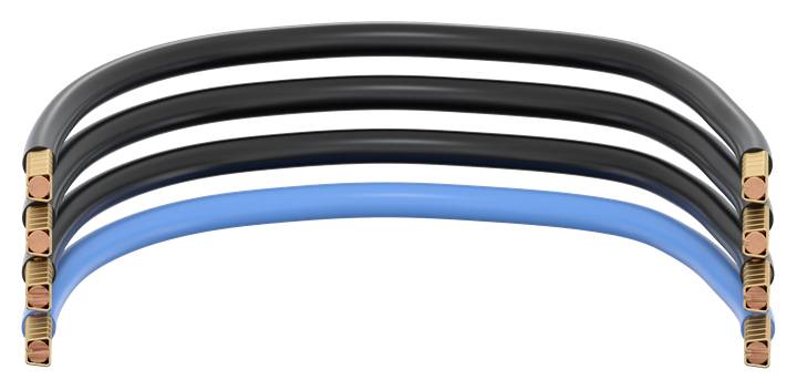 Ein Satz flexibler schwarzer und ein blauer Kabelstrang mit kupfernen Anschlüssen, dargestellt in einer gebogenen Form.