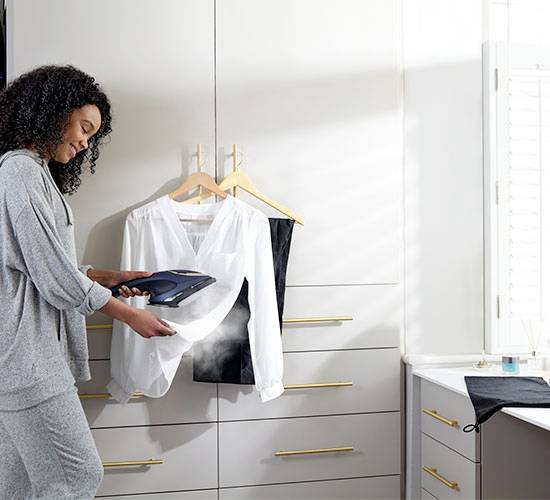 Russell Hobbs Steam Genie 2 in 1 Dampfglätter Blau, Gold 1700 W