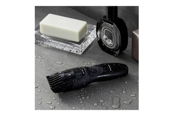 Panasonic ER-GB43-K503 Bartschneider USB-Ladefunktion, abwaschbar Schwarz