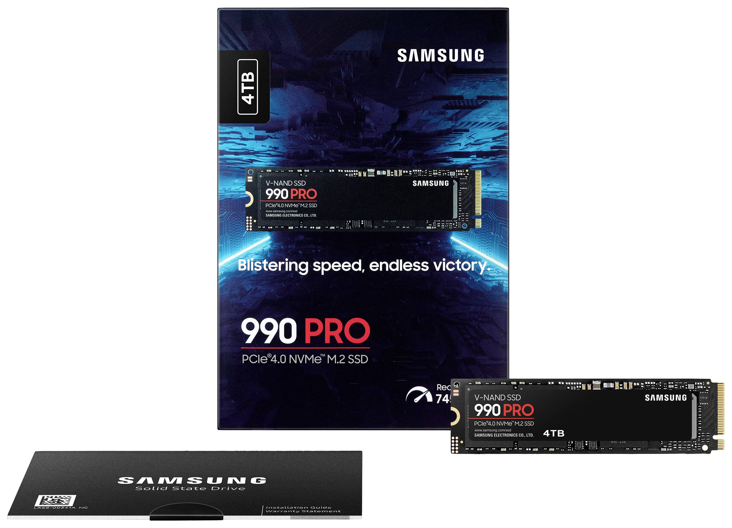 SSD Samsung 990 PRO 4TB abgebildet mit Verpackung. Text auf Verpackung: 'Blistering speed, endless victory.' PCIe 4.0 NVMe M.2.