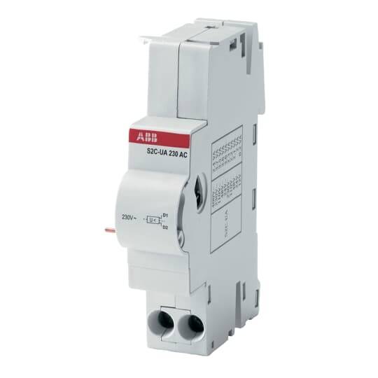 Ein graues ABB Zusatzmodul mit rotem Logo und der Kennzeichnung 'S2C-UA 230 AC'. Es zeigt elektrische Parameter und hat Anschlussklemmen.