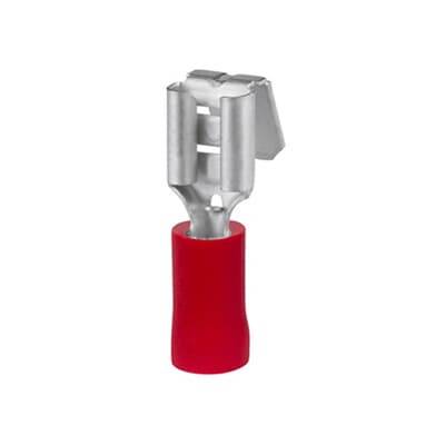 Ein roter Flachstecker mit Metallklemmen, häufig verwendet in elektrischen Verbindungen zur sicheren Verbindung von Kabelenden.