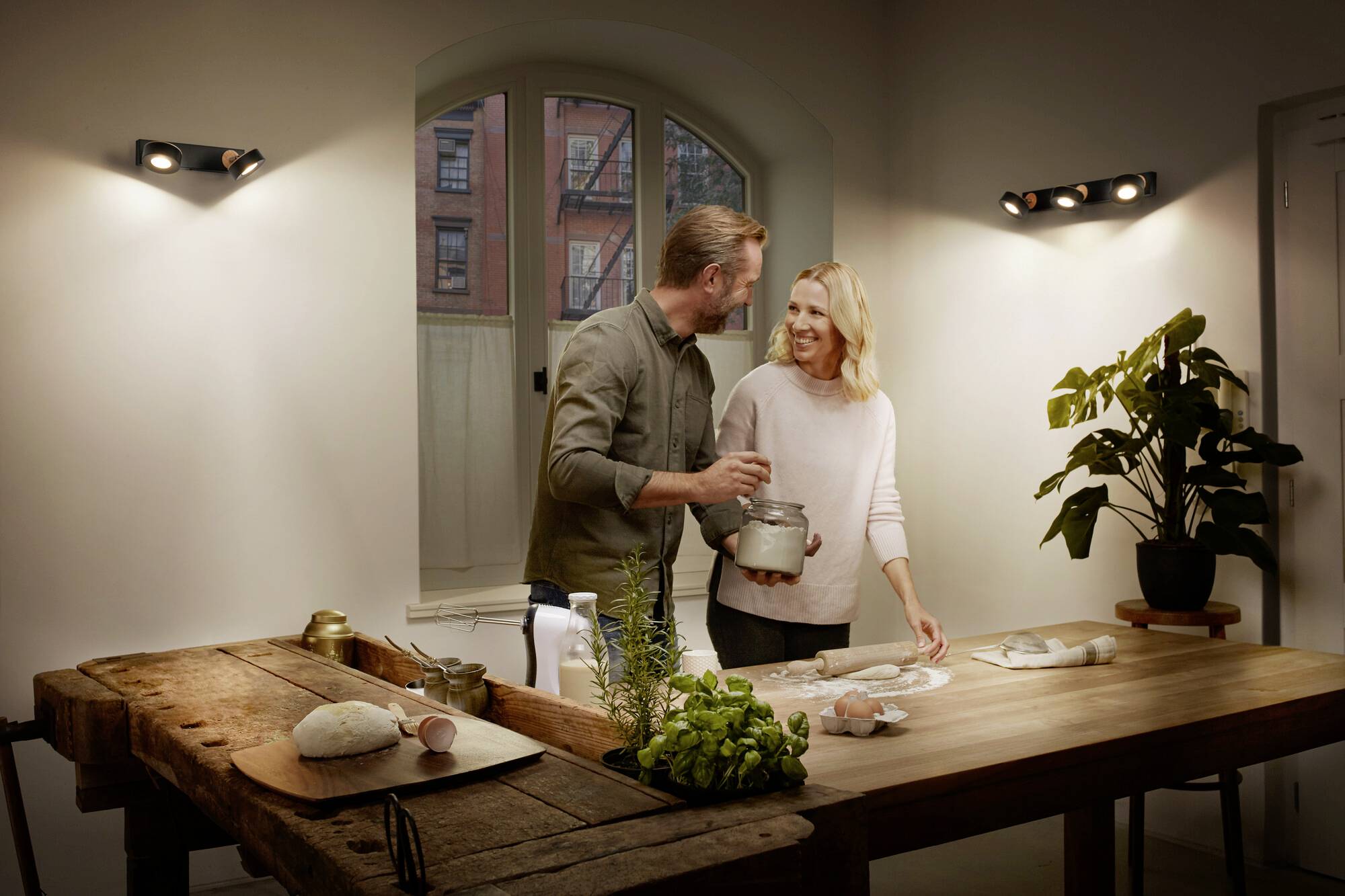 LEDVANCE 4058075833432 DECOR SPOT PLUTO 498MM LED-Aufbauleuchte LED 14.40W Schwarz