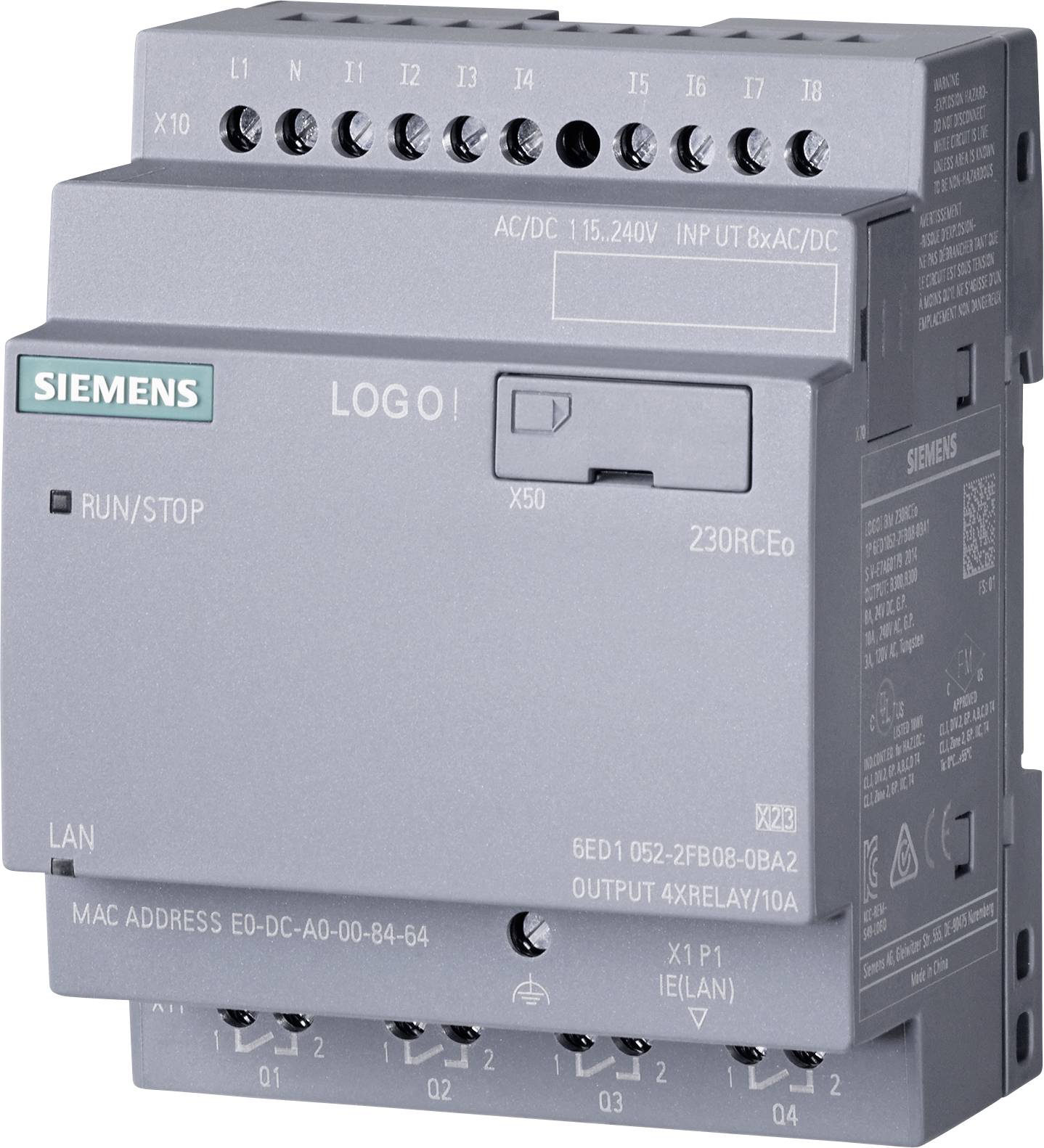 Ein Siemens LOGO! programmierbarer Logikcontroller, der Anschlüsse für Verbindungen zeigt und mit Beschriftungen für verschiedene Eingabe- und Ausgabefunktionen versehen ist.