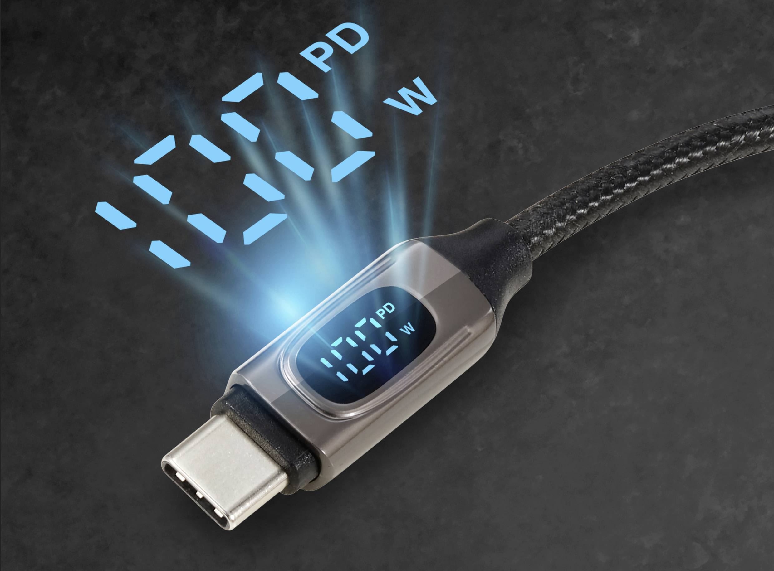 Ein USB-C-Kabel mit digitalem Display zeigt '100W PD'. Das Display leuchtet blau und zeigt die Ladeleistung an.