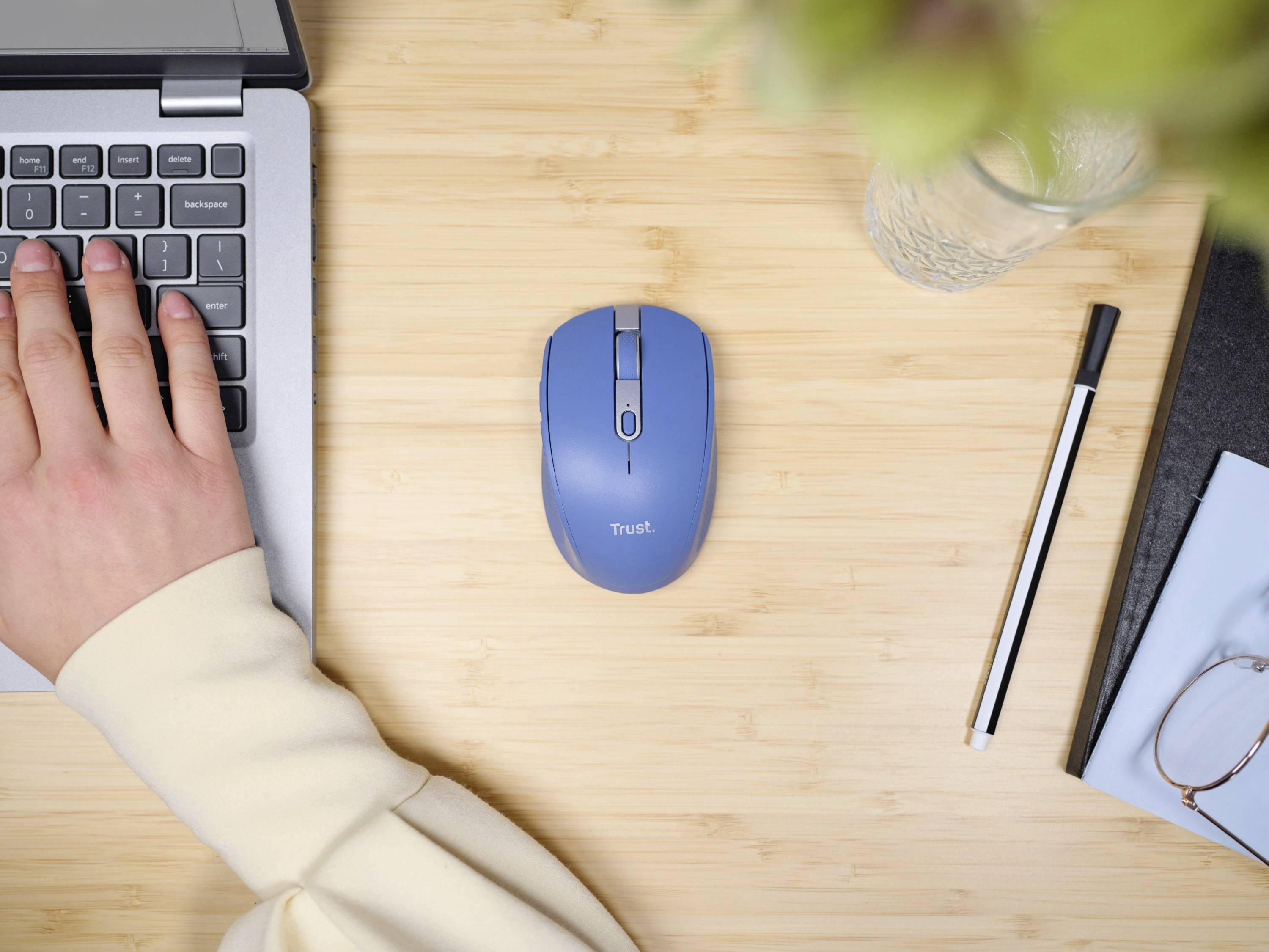 Trust OZAA COMPACT Maus Funk Optisch Blau 6 Tasten 3200 dpi Integriertes Scrollrad