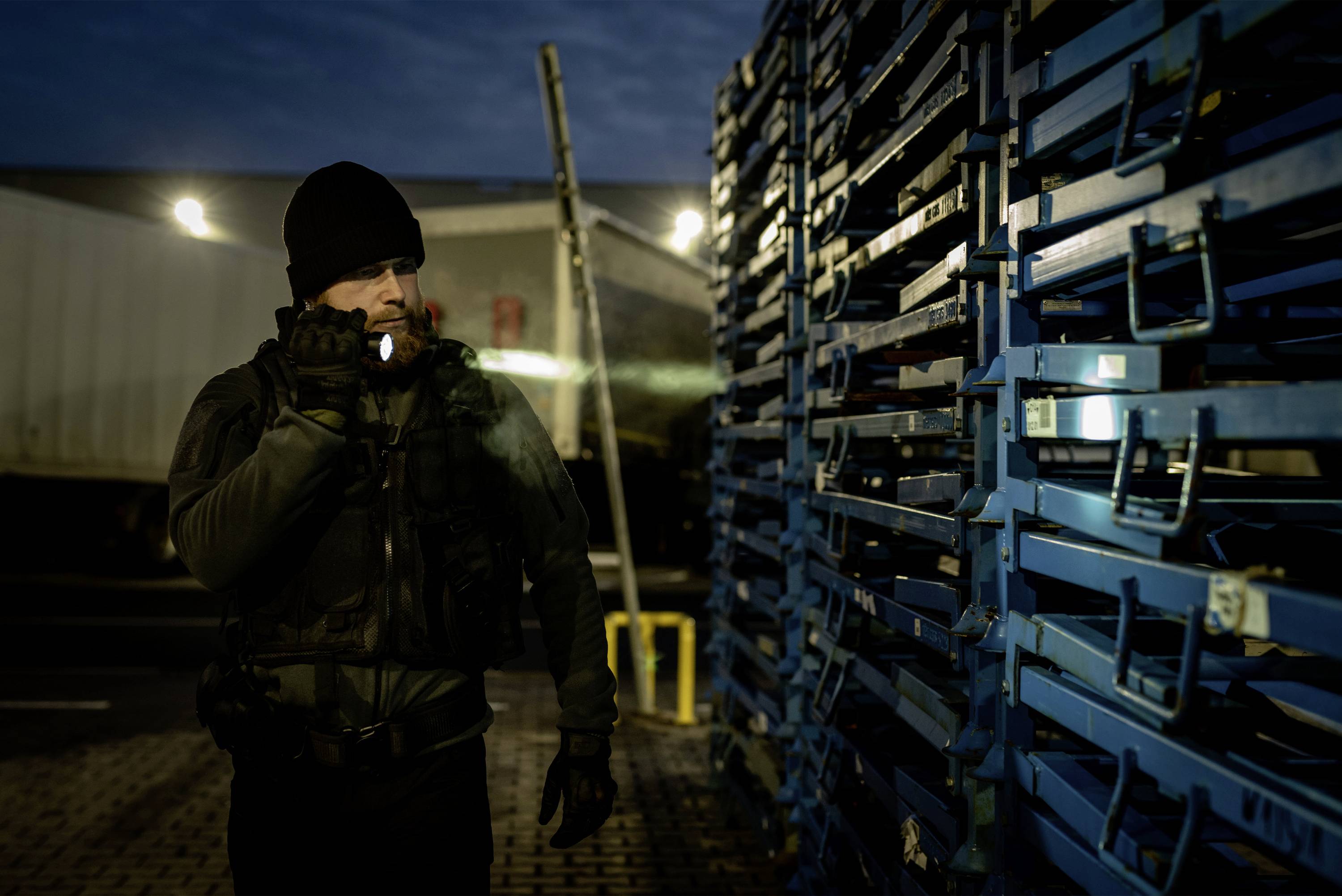 OLight Javelot EDC LED Taschenlampe akkubetrieben 1350lm 197g