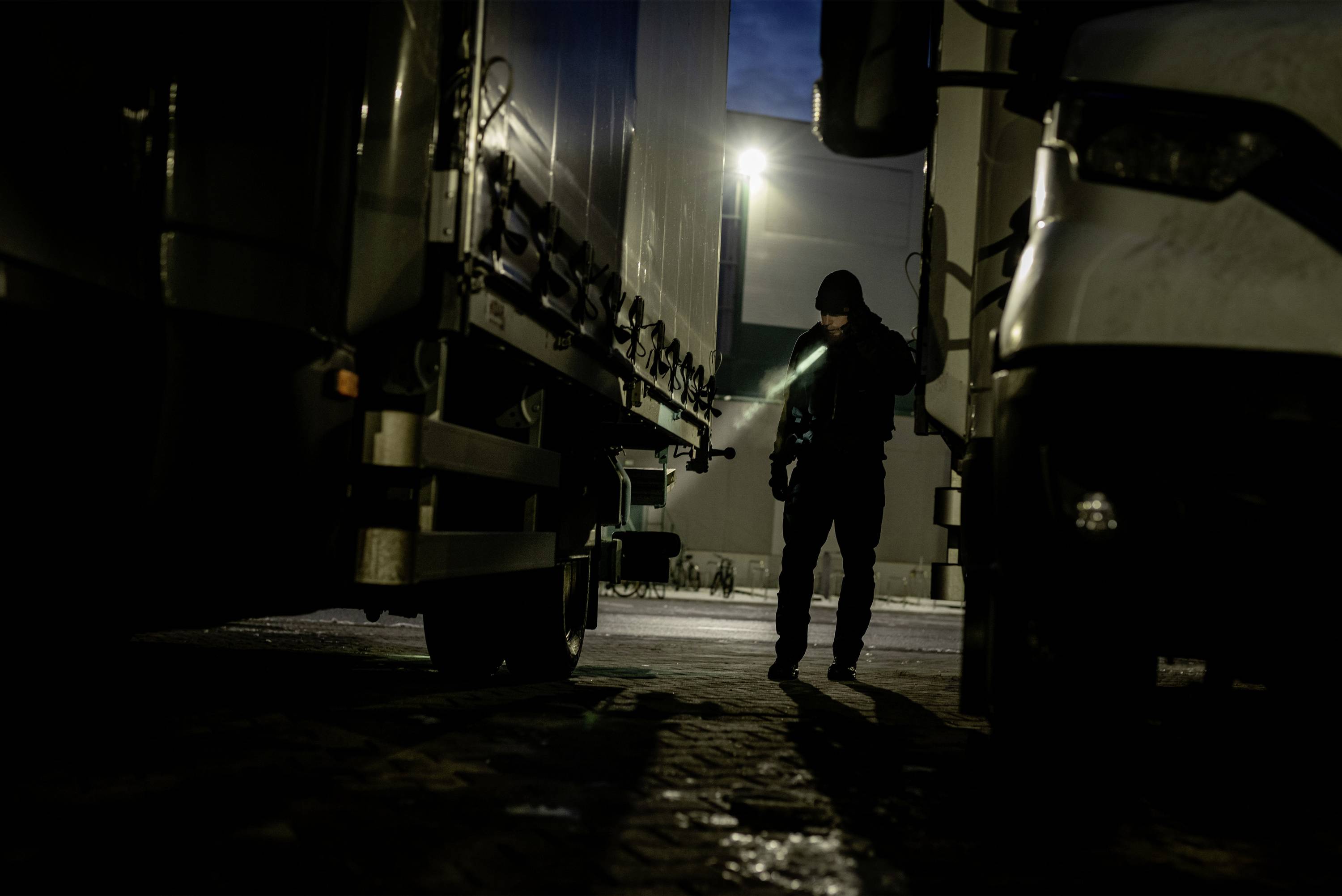 OLight Javelot EDC LED Taschenlampe akkubetrieben 1350lm 197g