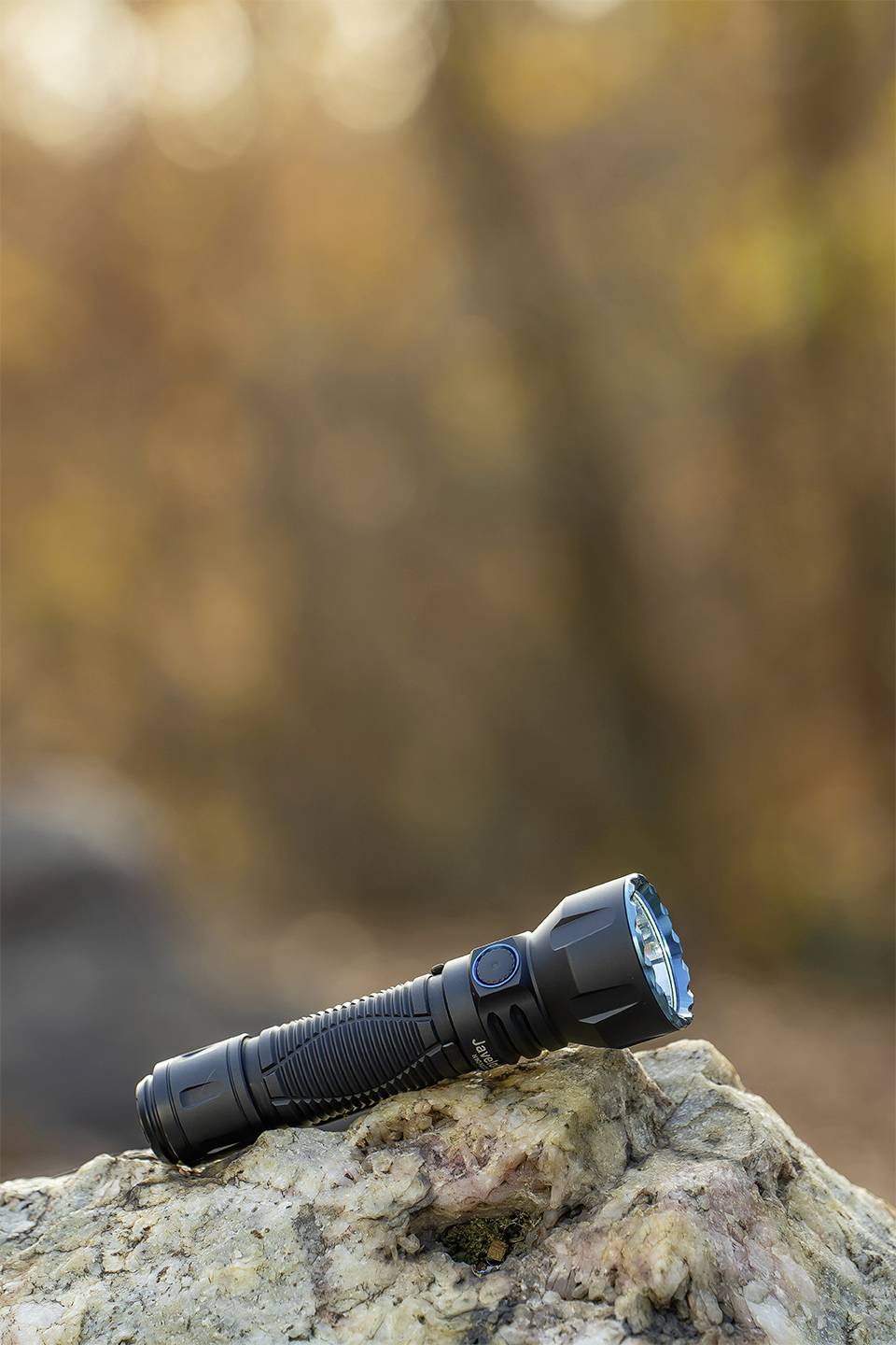 OLight Javelot EDC LED Taschenlampe akkubetrieben 1350lm 197g