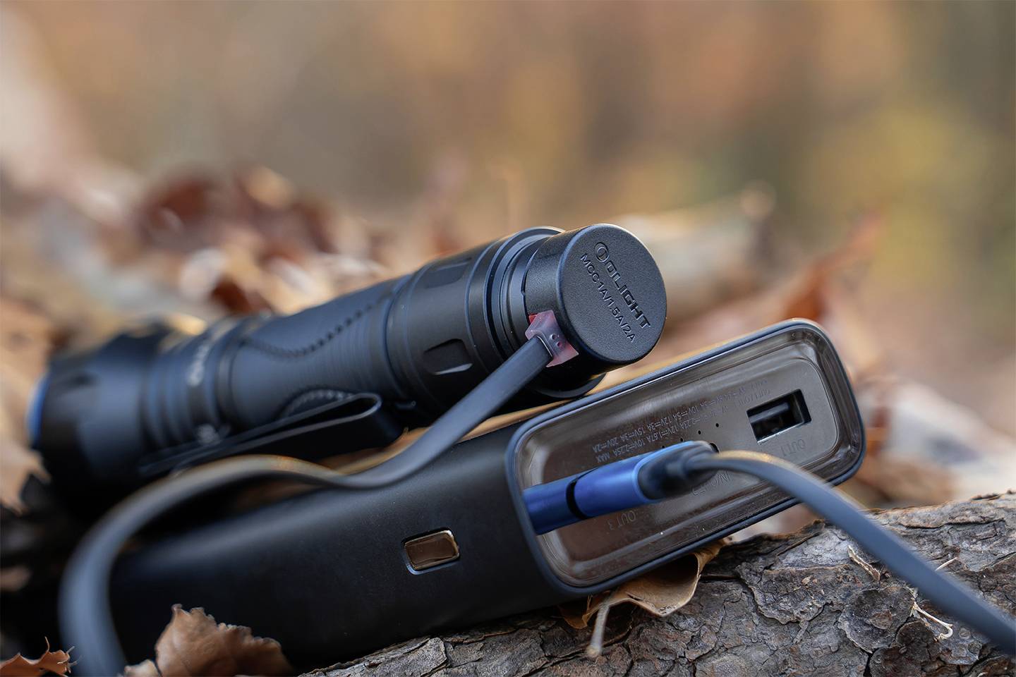 OLight Javelot EDC LED Taschenlampe akkubetrieben 1350lm 197g