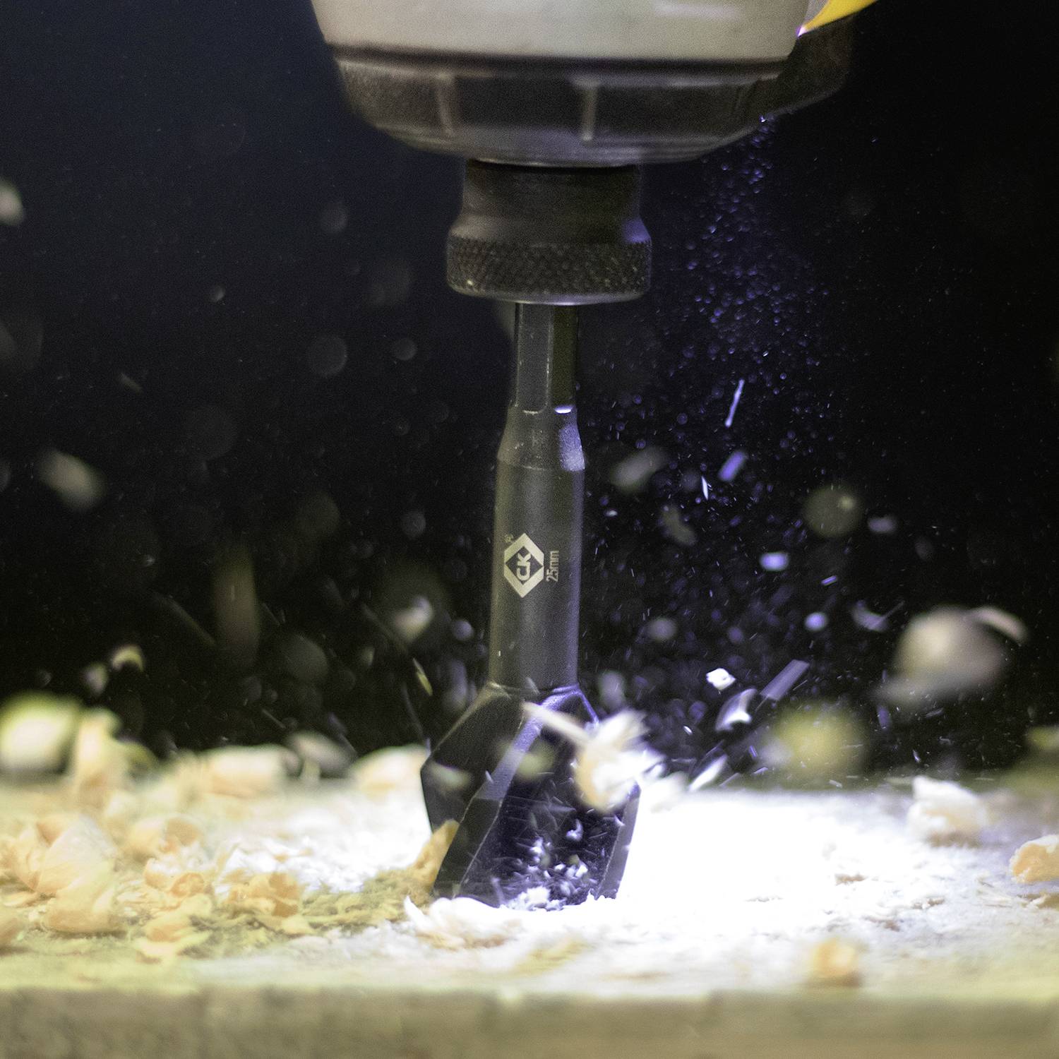 C.K T2946-16 Holz-Spiralbohrer 16mm Gesamtlänge 120mm 6.35 mm, Sechskantschaft 1St.