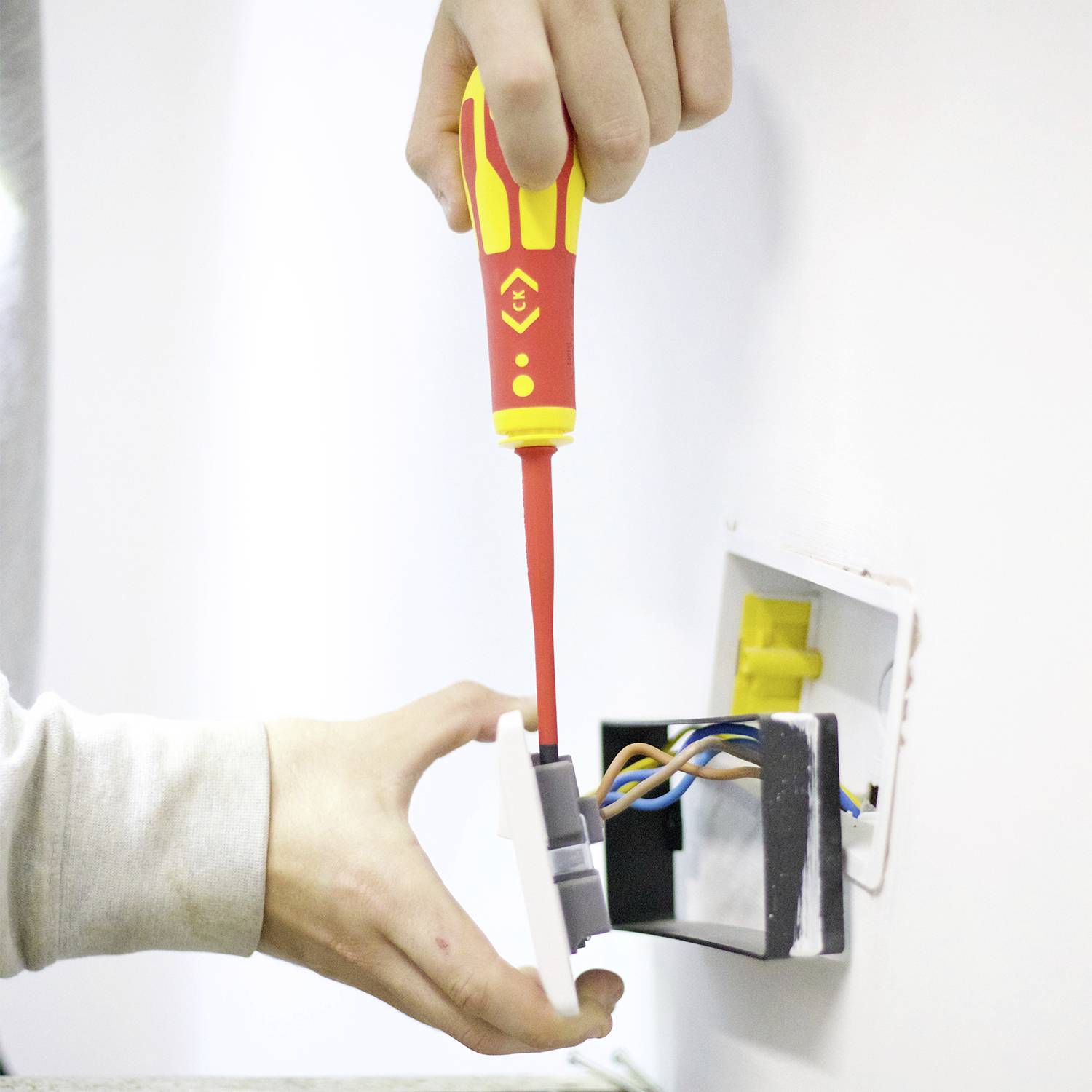 C.K T4935 Elektriker Schraubendreher-Set