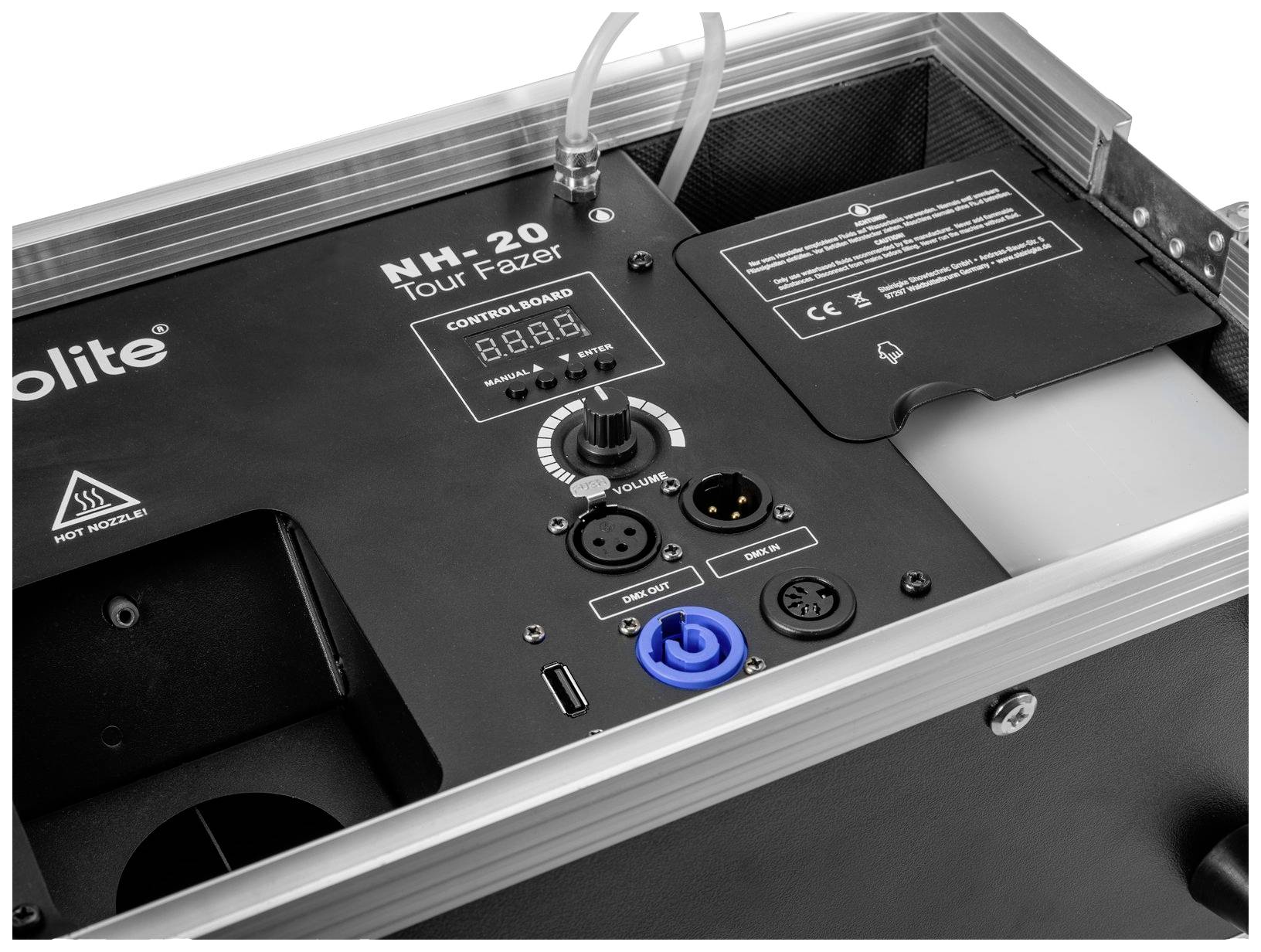 'Nebelmaschine NH-20 Tour Fazer' mit Bedienfeld, Displayanzeige. Anschlussbuchsen und Füllstandsanzeige sichtbar.
