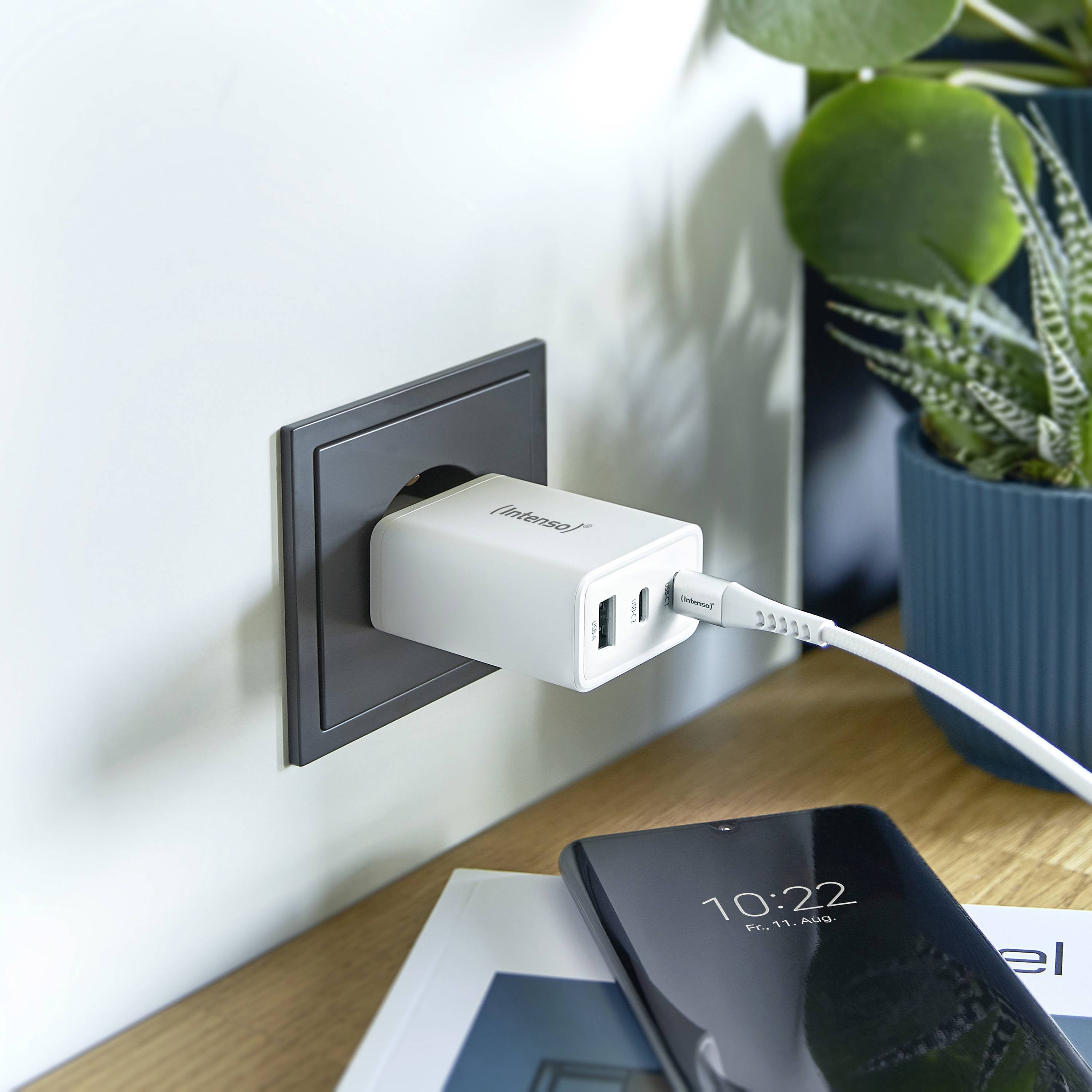Intenso W65ACC GaN USB Ladegerät 65W 1x USB-A, 2x USB-C® USB PD Weiß Innenbereich GaN, USB Power Delivery (USB-PD)