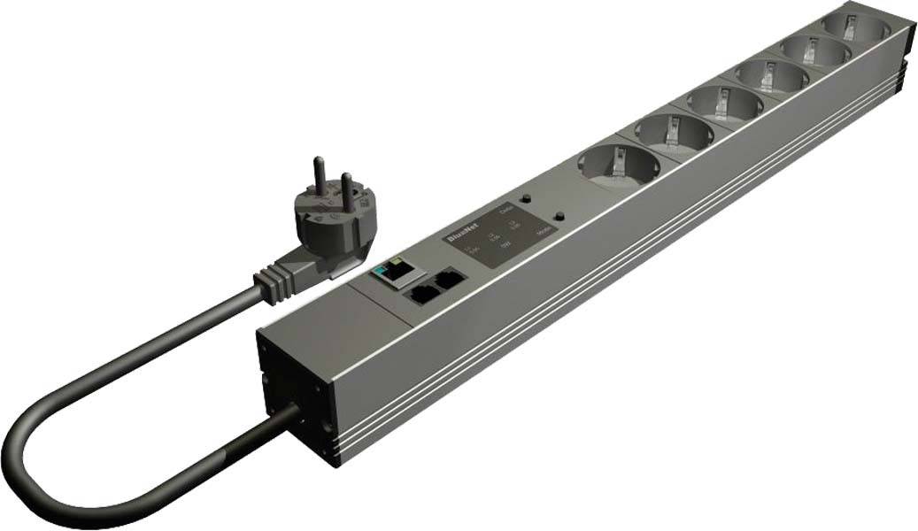 Steckdosenleiste mit sechs Steckplätzen und einem Netzkabel. Geeignet zum Anschluss mehrerer Elektrogeräte an eine Stromquelle.