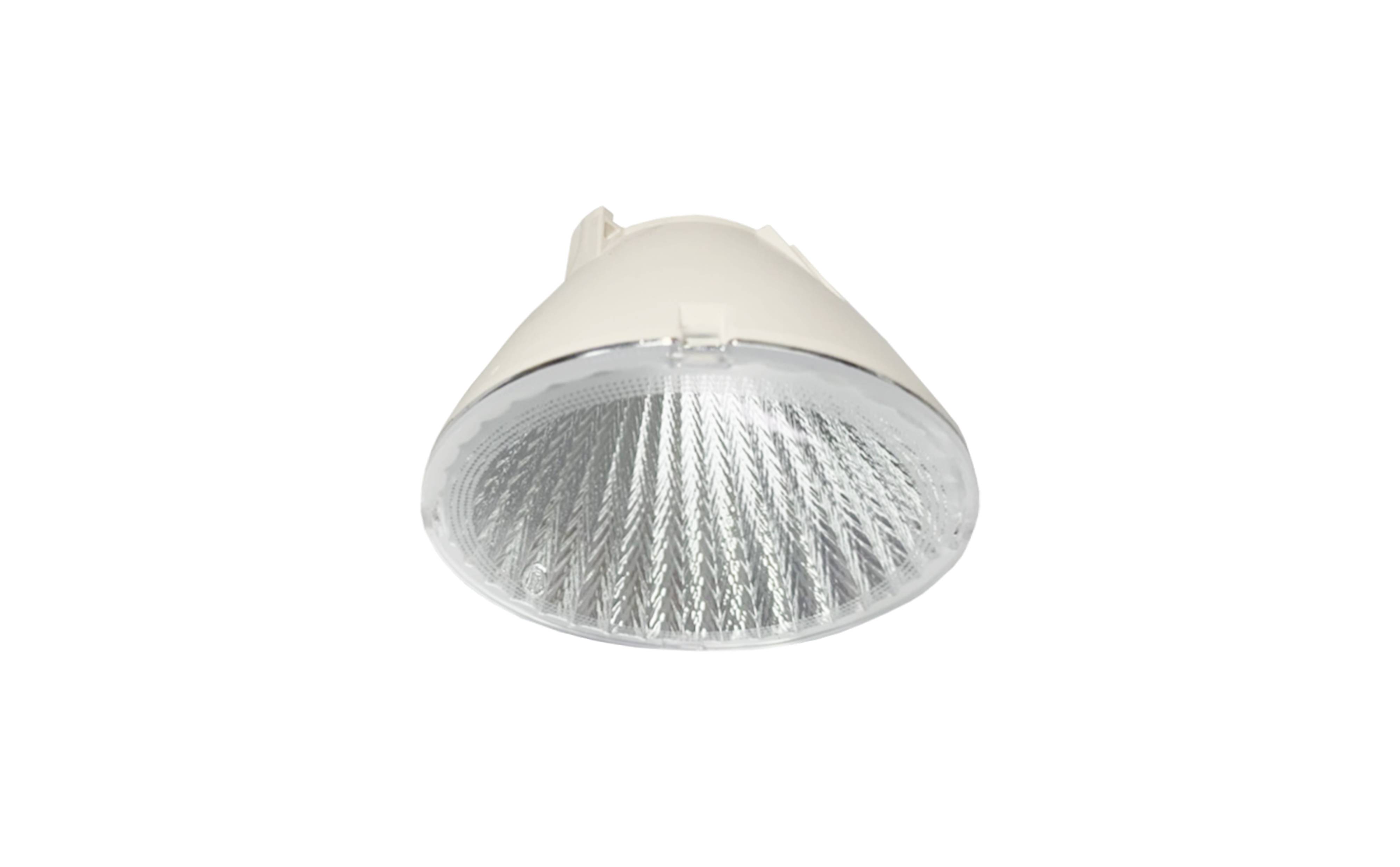 Ein LED-Spotlicht mit silbernem Reflektor und transparentem Glas, vor schwarzem Hintergrund, zeigt Geräte im eingeschalteten Zustand.